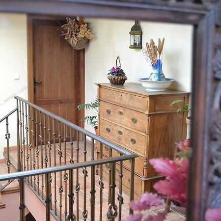 Hostal Toribio Galaroza Εξωτερικό φωτογραφία
