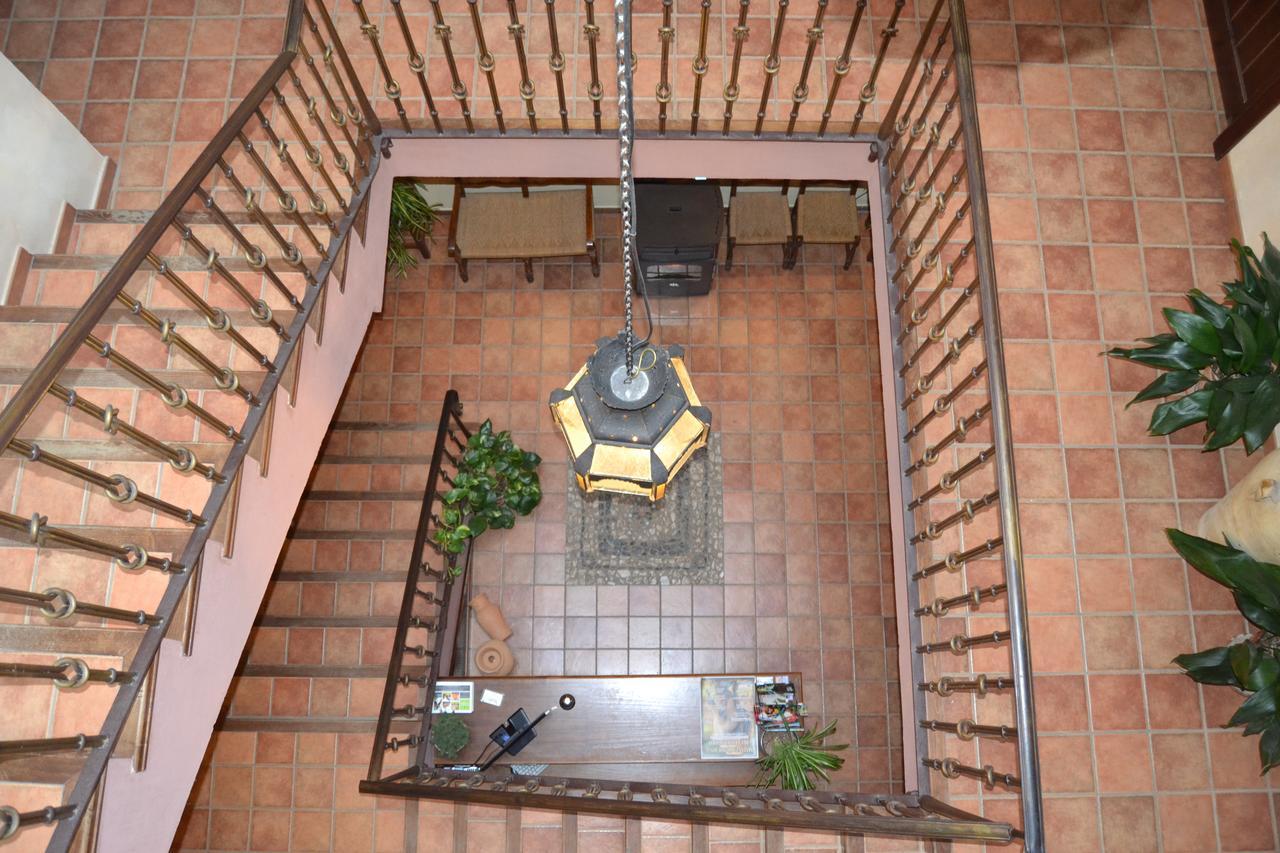 Hostal Toribio Galaroza Εξωτερικό φωτογραφία